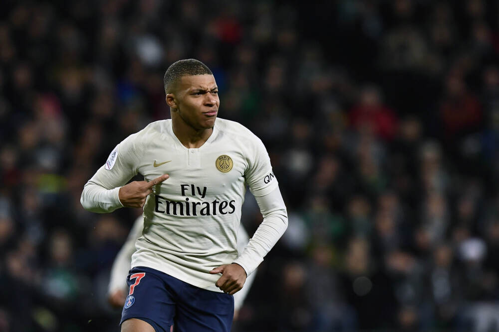 伊朗就美停战提议提10项要求 特朗普：有意义但不够好